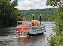 A boat cruise on the St. Croix River.