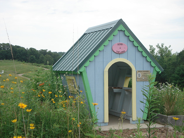 A birdhouse at Homestead Park.