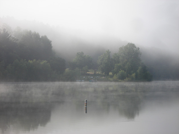 The morning fog at Perch Lake